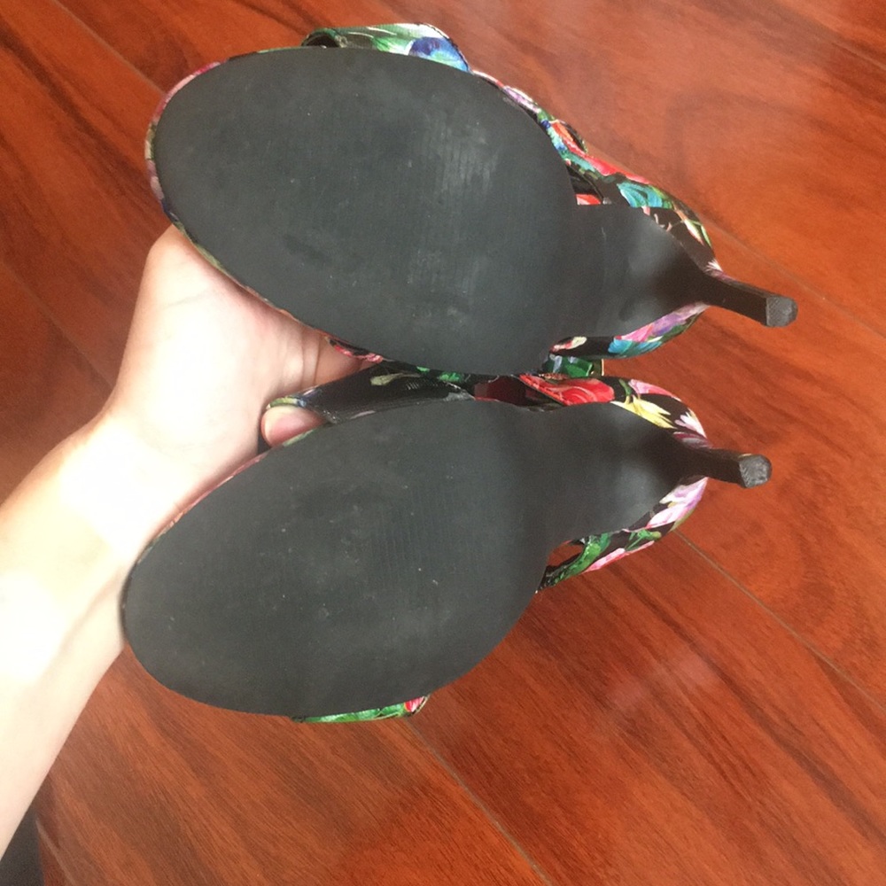 ❌Given away❌ NWOT Steve Madden heels and bag - Picture 5 of 8